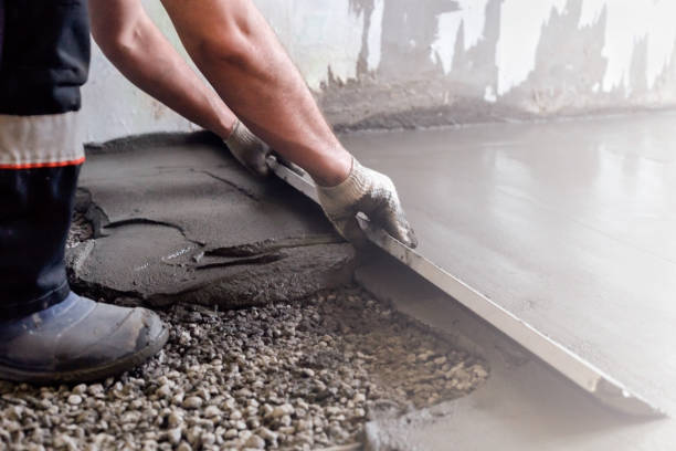Best Concrete Pool Decks in Vail, AZ